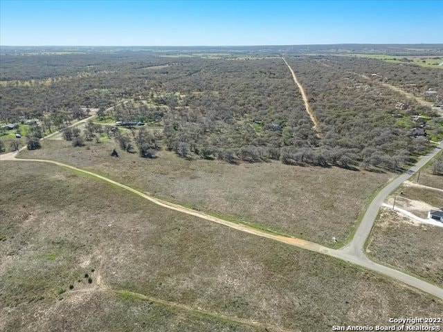 Listing photo 2 for 0 Deer Park Ln, La Vernia TX 78121