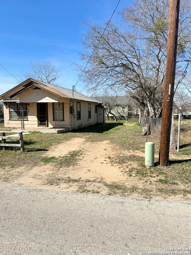 view of front of house