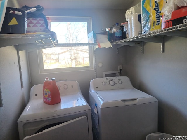 laundry room featuring washer hookup and independent washer and dryer