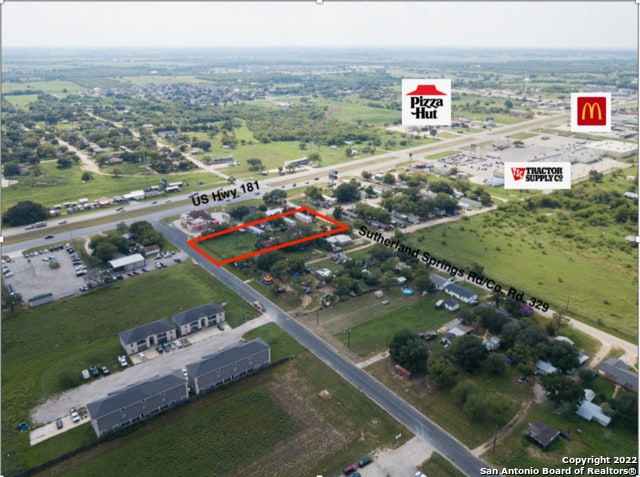 Listing photo 2 for 1804 Sutherland Springs Rd, Floresville TX 78114