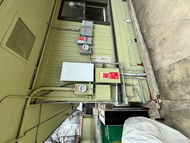 view of utility room