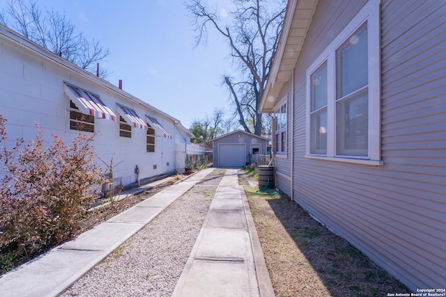 view of yard featuring a garage