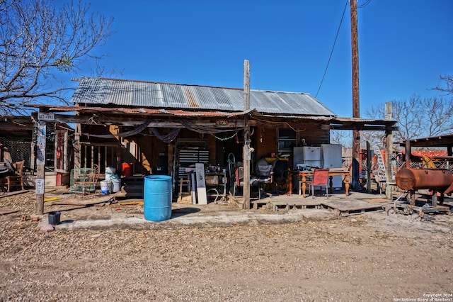 view of back of property