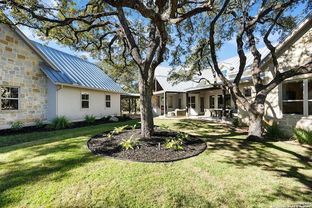 view of yard with a patio area