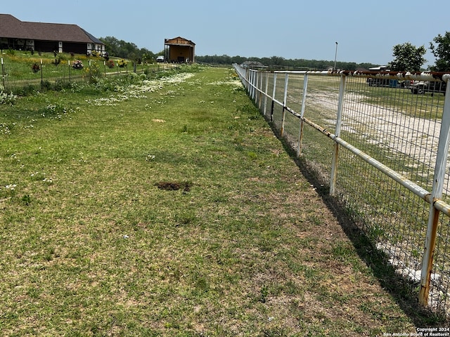 Listing photo 2 for 780 Kinney Rd, Somerset TX 78069