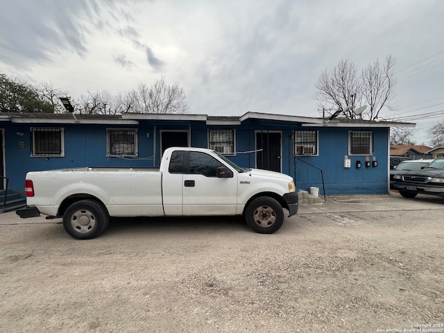 view of single story home