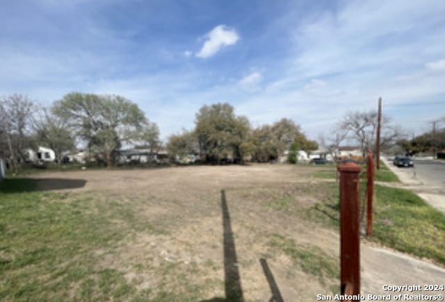 2423 Hicks Ave, San Antonio TX, 78210 land for sale