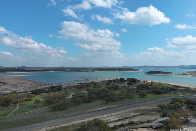 Listing photo 3 for 2492 George Pass, Canyon Lake TX 78133