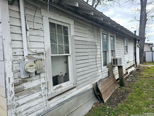 view of side of property