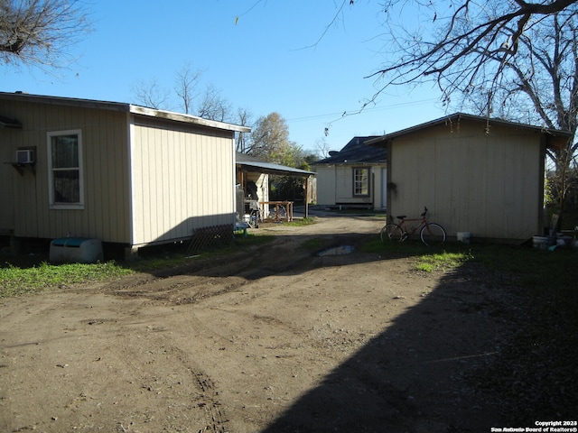 view of home's exterior