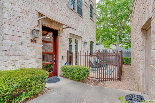 view of property entrance