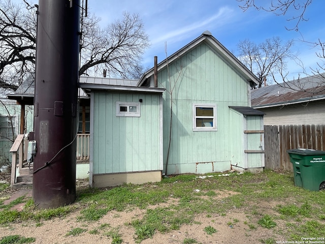 view of shed / structure