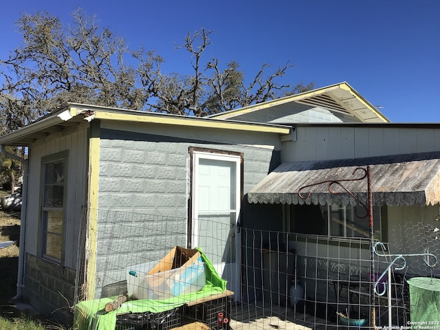 view of shed / structure