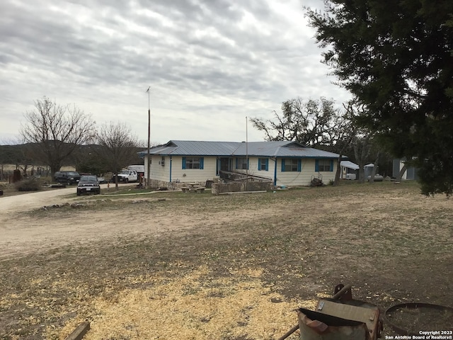 view of front of home