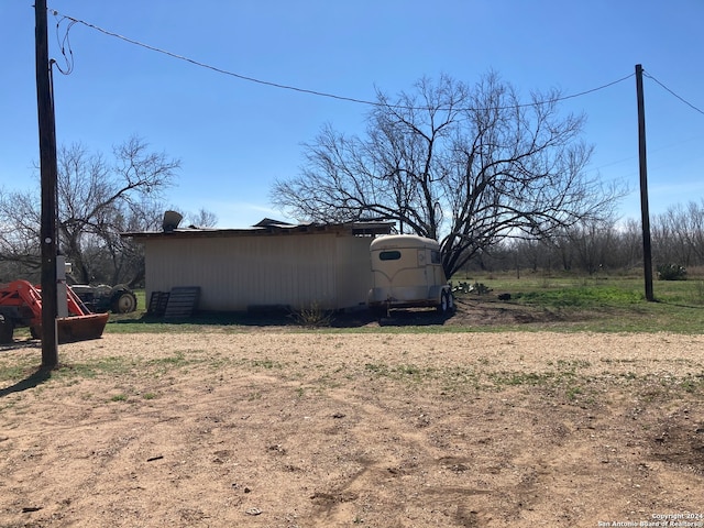 Listing photo 2 for 1610 Corgey Rd, Pleasanton TX 78064