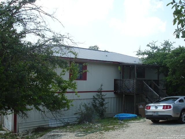 view of home's exterior