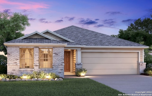 view of front of house featuring a garage