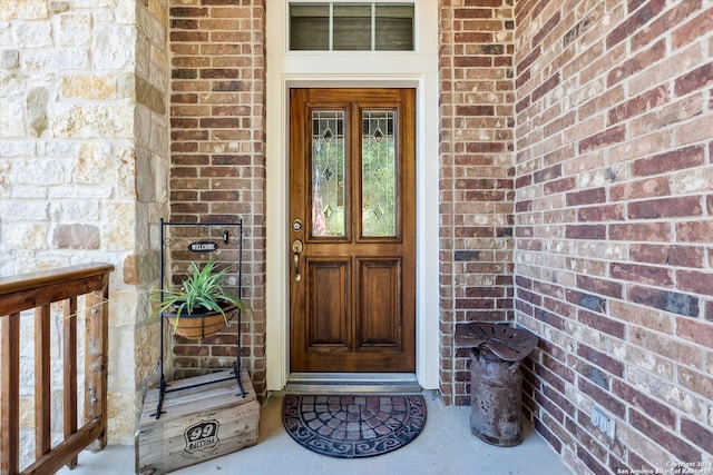 view of property entrance