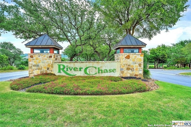 Listing photo 2 for 217 Longwood Dr, New Braunfels TX 78132