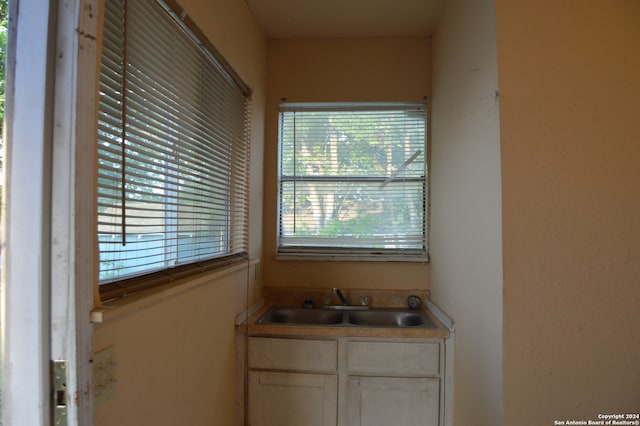 bathroom with sink