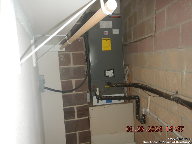 view of utility room