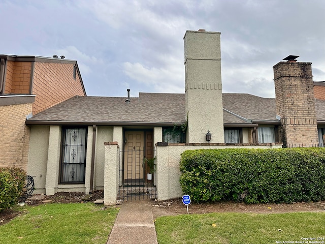 view of front of house