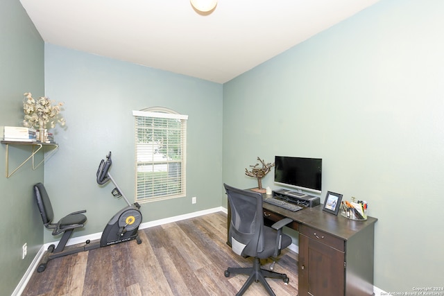 office area with dark wood-type flooring