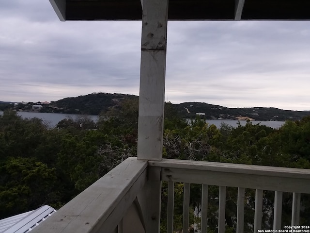 property view of mountains featuring a water view