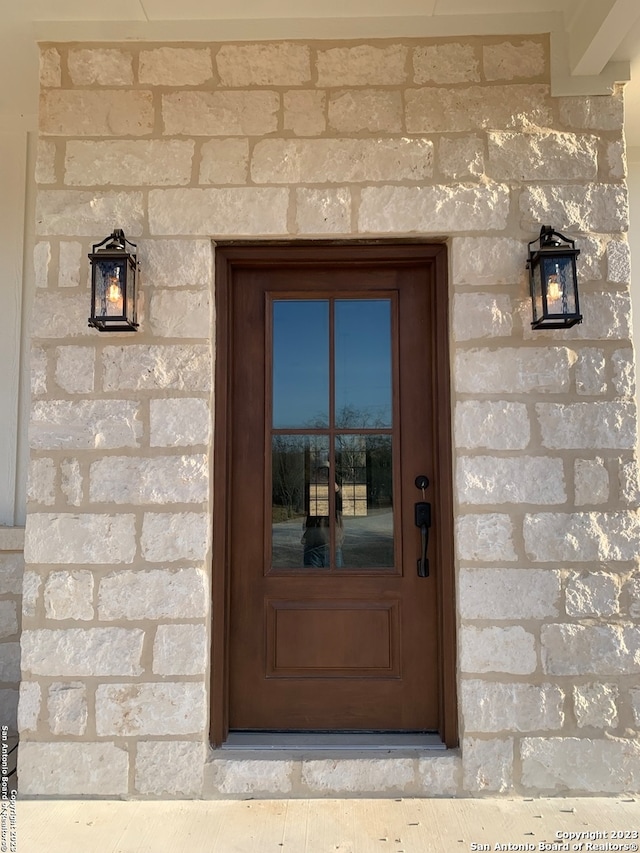 view of entrance to property