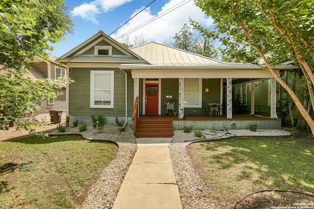 view of front of house with a porch