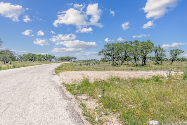 Listing photo 2 for 100 Spring Xing, Junction TX 76849