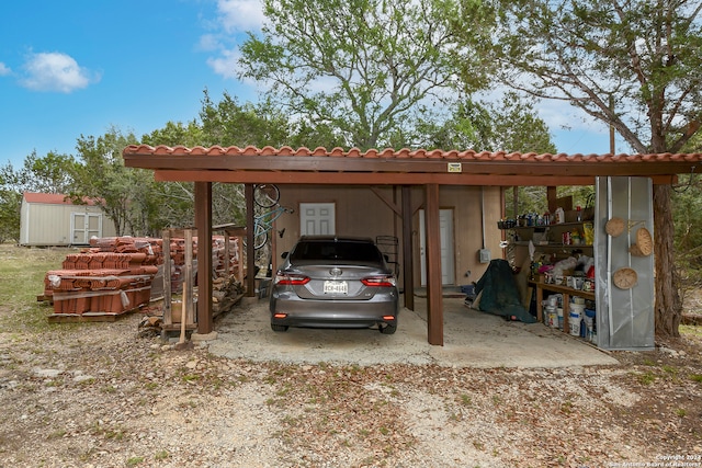 view of vehicle parking featuring a carport