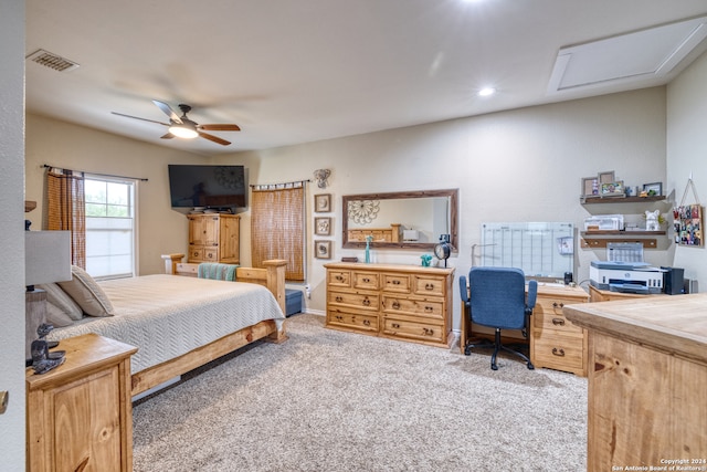 bedroom with carpet flooring and ceiling fan