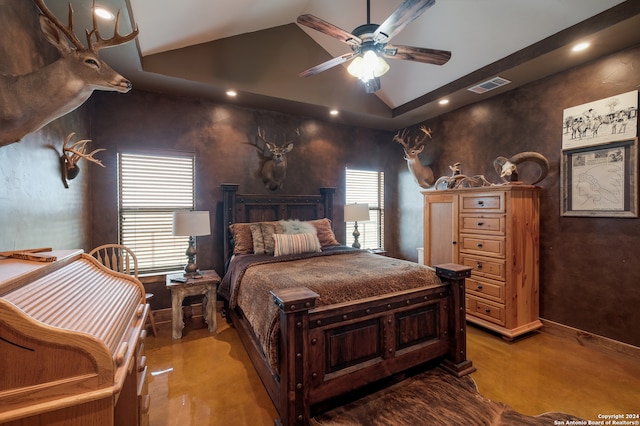 bedroom featuring ceiling fan