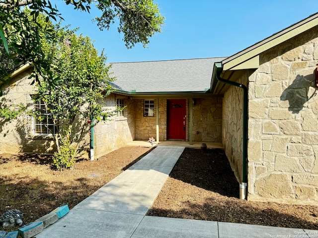 view of entrance to property