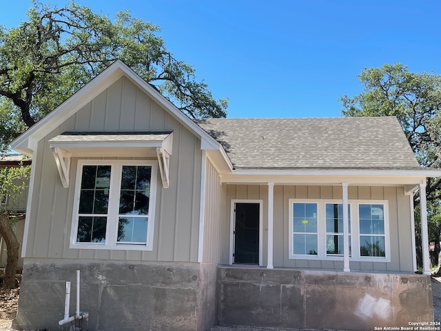 view of front of house