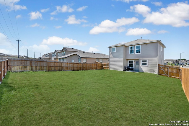 exterior space featuring a yard