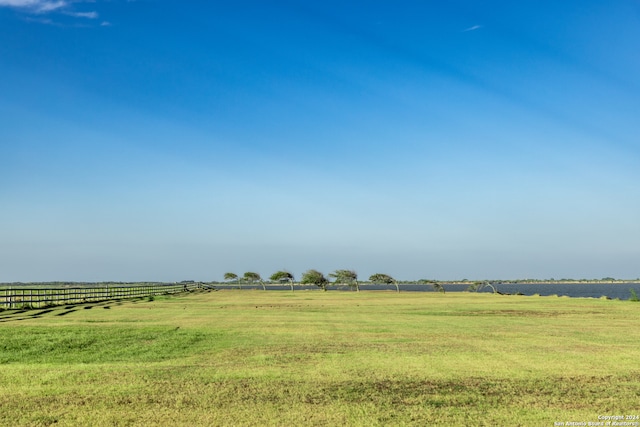 Listing photo 2 for 1005 Shoreline Dr, Port Lavaca TX 77979