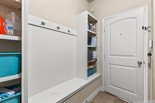 mudroom featuring light tile patterned flooring