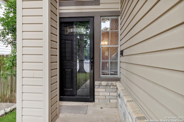 view of entrance to property