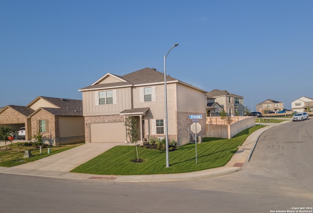 view of front of house featuring a front yard