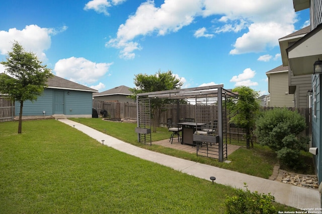 view of yard featuring a pergola and a patio area