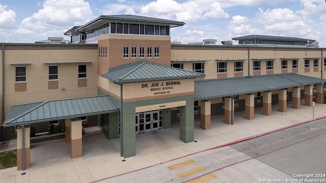 view of building exterior