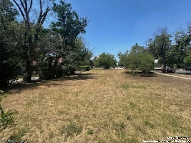 421 Pierce, San Antonio TX, 78208 land for sale