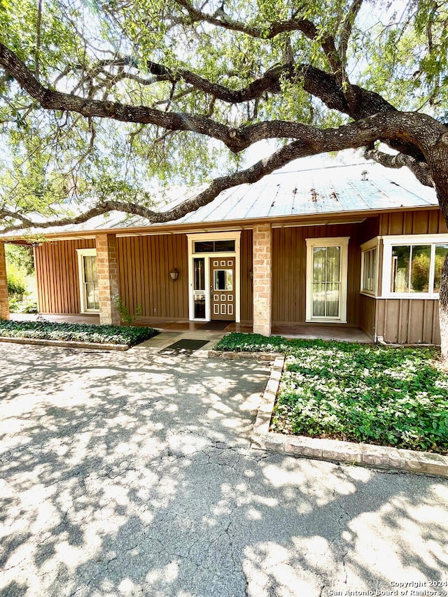 view of ranch-style home