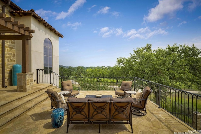 view of patio featuring an outdoor living space