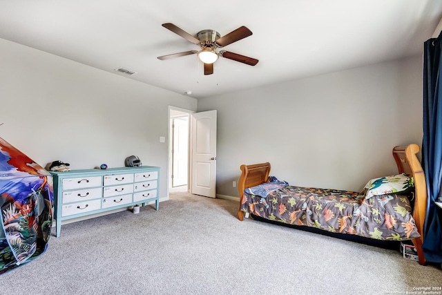 bedroom featuring carpet and ceiling fan