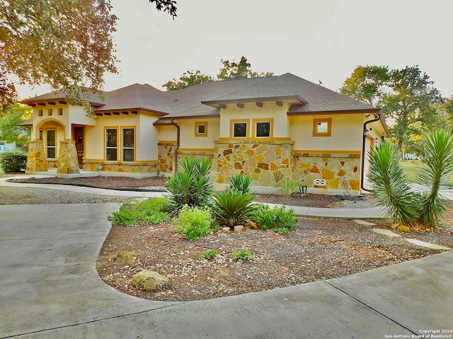 view of front of home