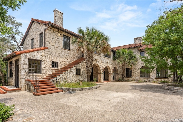 view of mediterranean / spanish house