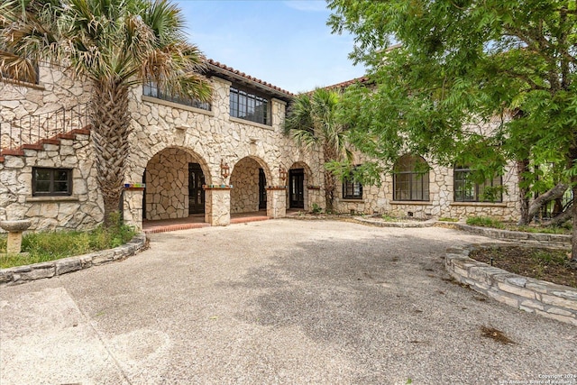 view of mediterranean / spanish house